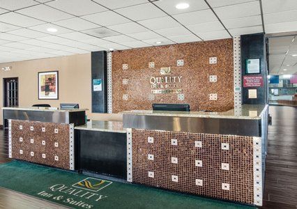 Hotel Ramada By Wyndham Near Of Texas Permian 2*